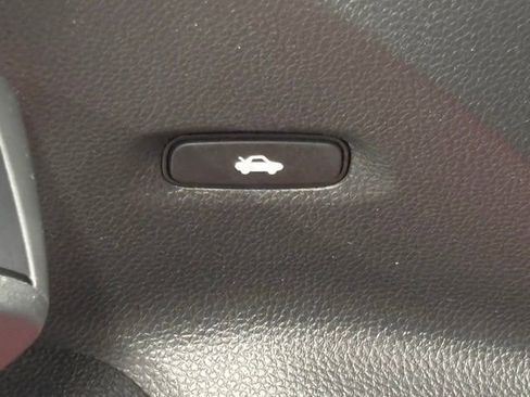 Used 2024 Honda Civic Sport image 10