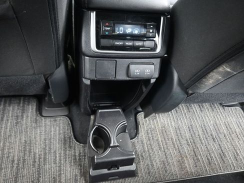 Used 2021 Subaru Ascent Premium w/ Sport Package AWD/4WD image 16