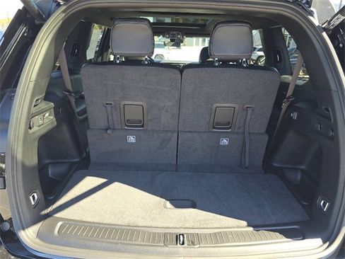 New 2025 Jeep Grand Cherokee L Limited image 9