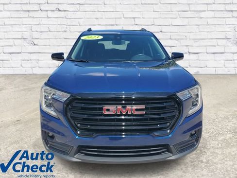 Used 2023 GMC Terrain SLT w/ Elevation Edition FWD image 6