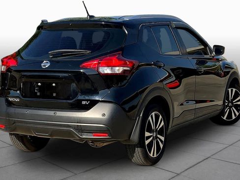 Used 2020 Nissan Kicks SV FWD image 13