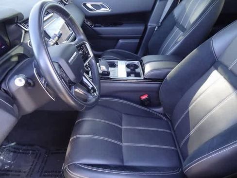 Used 2021 Land Rover Range Rover Velar R-Dynamic S image 6