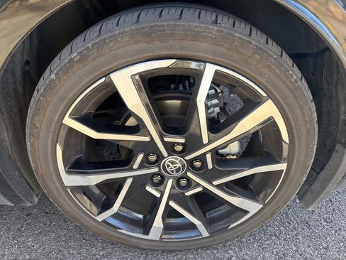 Used 2023 Toyota Prius Prime image 10