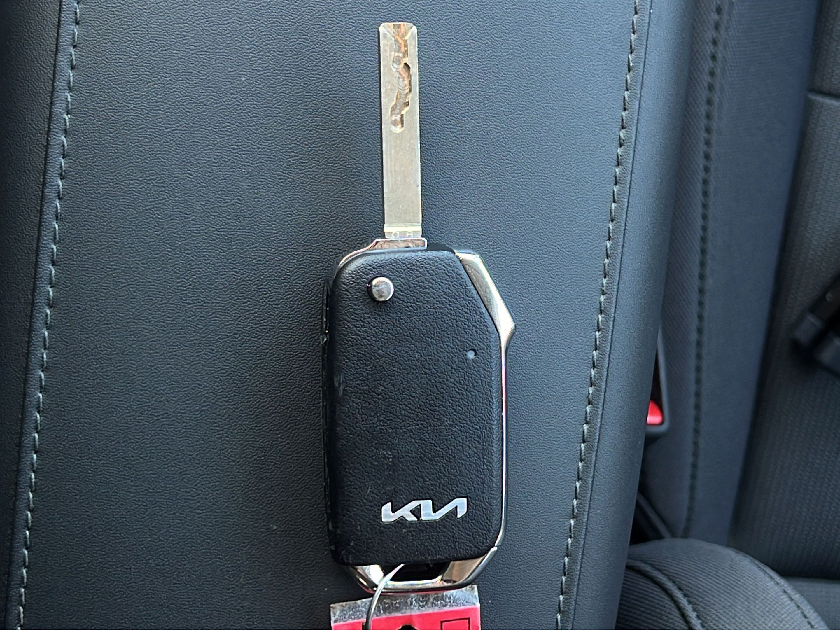 New 2026 Kia Niro LX FWD image 22