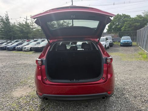 Used 2018 MAZDA CX-5 Touring w/ Preferred Equipment Package FWD image 33