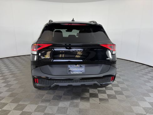 Certified 2025 Kia Sportage X-Line w/ Premium Package AWD/4WD image 9