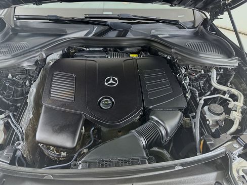 Certified 2023 Mercedes-Benz GLC 300 4MATIC image 33
