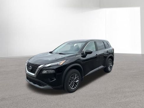 Used 2023 Nissan Rogue S image 1