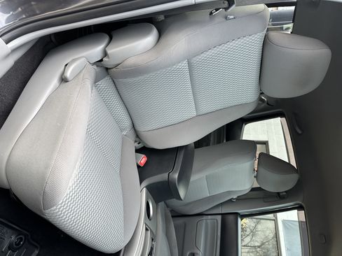 Used 2013 Toyota Tacoma 4x4 Double Cab w/ SR5 Pkg image 24