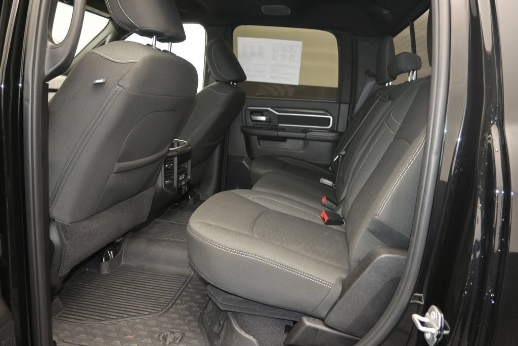 Used 2025 RAM 2500 Big Horn AWD/4WD image 13