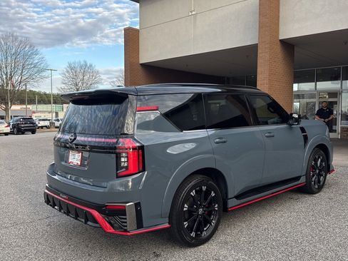 Used 2026 Nissan Armada NISMO image 3
