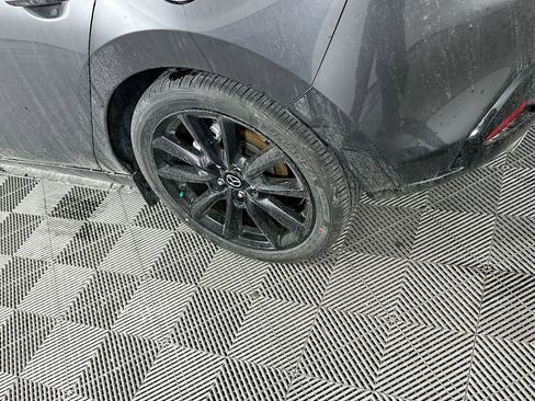 New 2026 MAZDA MAZDA3 Hatchback w/Premium Plus Pkg image 38