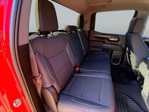 Used 2023 Chevrolet Silverado 1500 LT AWD/4WD image 18