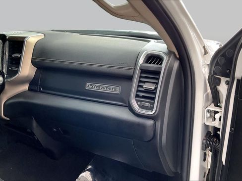 Used 2024 RAM 2500 Laramie w/ Safety Group AWD/4WD image 18