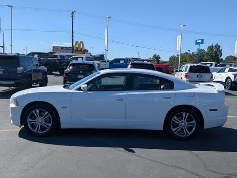Used 2013 Dodge Charger R/T AWD/4WD image 7