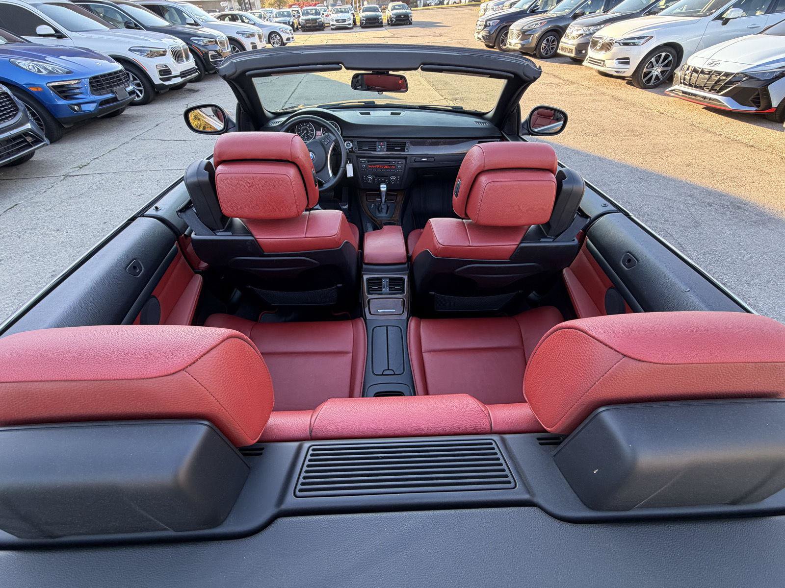 Used 2013 BMW 328i Convertible RWD image 9