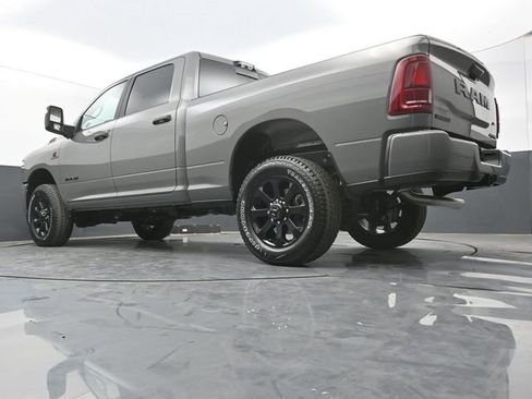 New 2026 RAM 2500 Big Horn AWD/4WD image 39