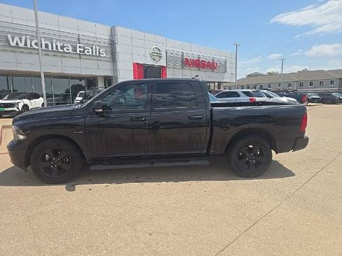 Used 2018 RAM 1500 Lone Star RWD image 2