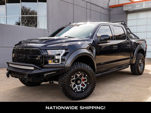 Used 2019 Ford F150 Raptor w/ Equipment Group 802A Luxury image 4