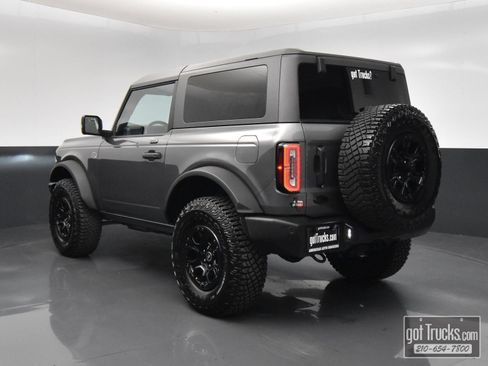Used 2023 Ford Bronco Wildtrak AWD/4WD image 5