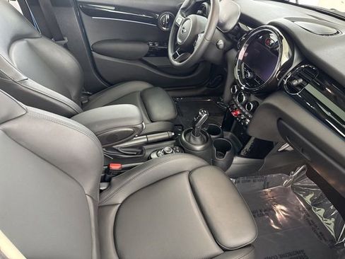 Used 2024 MINI Cooper S FWD image 21