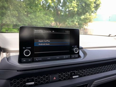 Used 2024 Honda Accord EX image 22