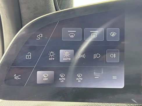 Used 2023 Lucid Air Touring image 33