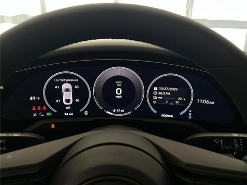 New 2026 Porsche Taycan image 21