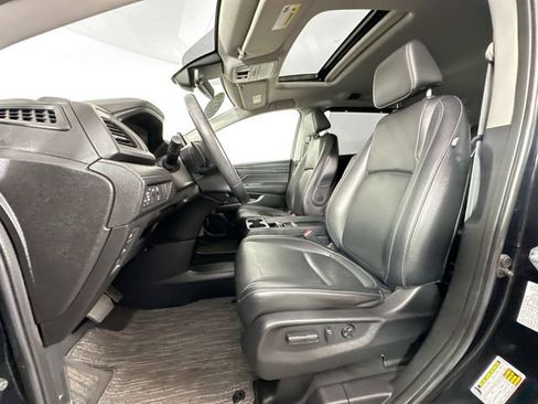 Used 2023 Honda Odyssey EX-L image 4