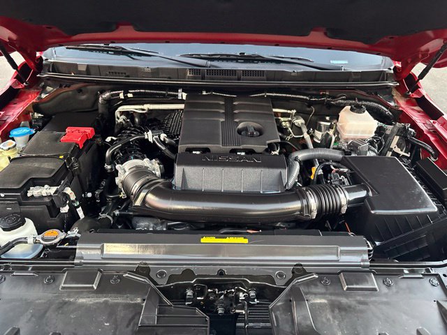 Used 2025 Nissan Frontier PRO-4X AWD/4WD image 35