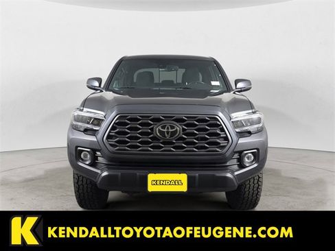 Used 2021 Toyota Tacoma TRD Off-Road image 8