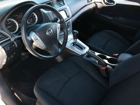 Used 2014 Nissan Sentra SR w/ Premium Package image 4