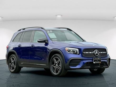 Certified 2023 Mercedes-Benz GLB 250 4MATIC image 9