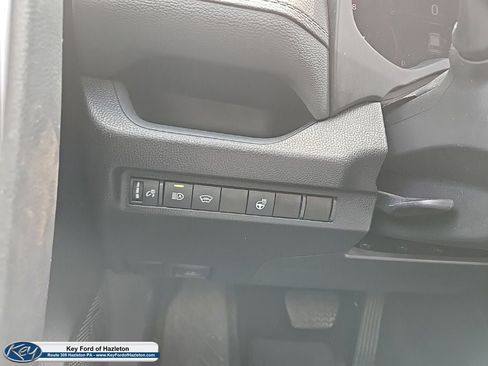 Used 2024 Toyota RAV4 XLE w/ Weather Package AWD/4WD image 27