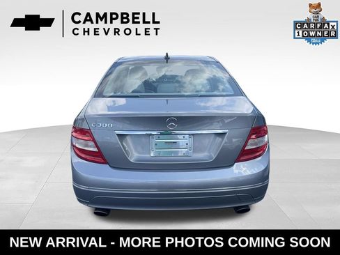 Used 2011 Mercedes-Benz C 300 Sedan image 4