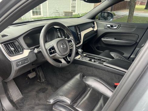 Used 2020 Volvo XC60 T5 Inscription FWD image 12