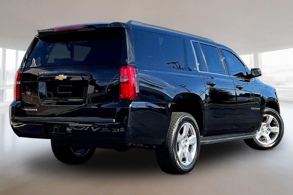 Used 2017 Chevrolet Suburban LT AWD/4WD image 6