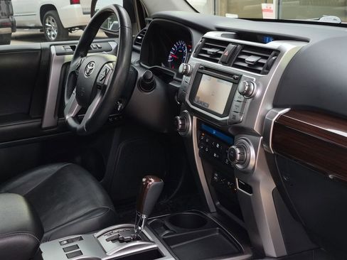 Used 2016 Toyota 4Runner Limited image 25