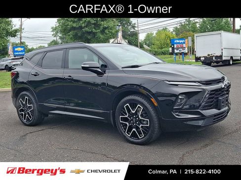 Certified 2023 Chevrolet Blazer RS w/ Driver Confidence II Package AWD/4WD image 3