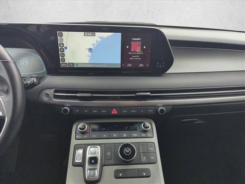 Used 2024 Hyundai Palisade SEL image 15