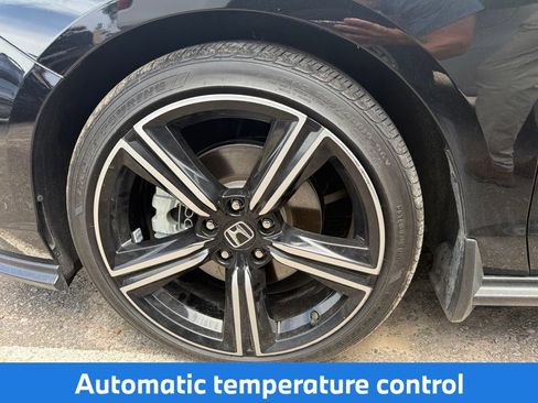 Used 2023 Honda Accord Sport image 14