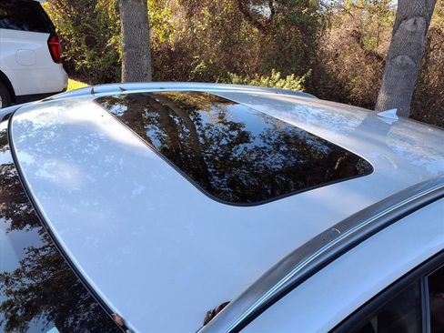 Used 2024 MAZDA CX-30 AWD 2.5 S w/ Premium Package image 11