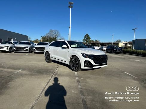 New 2026 Audi Q8 Premium Plus image 3