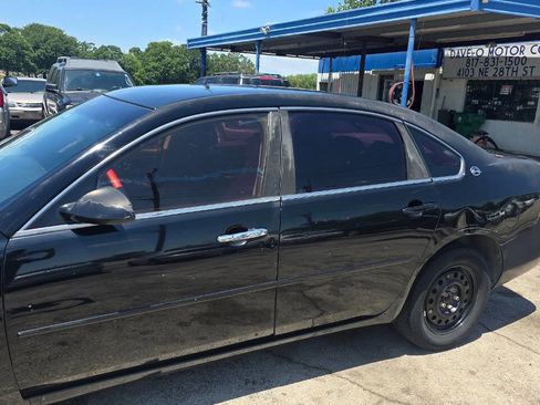 Used 2007 Chevrolet Impala LS FWD image 3