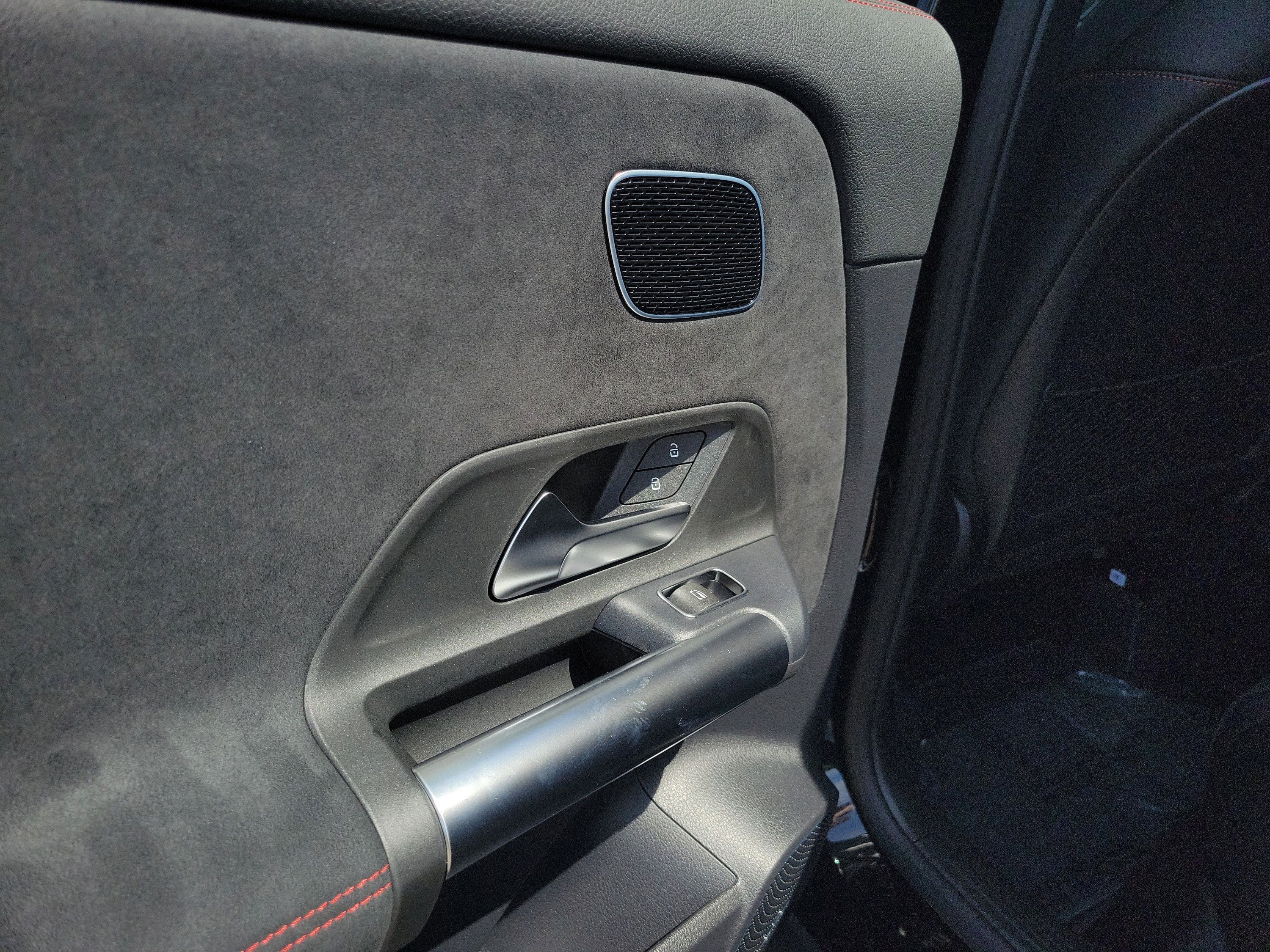 New 2026 Mercedes-Benz GLA 35 AMG 4MATIC image 8