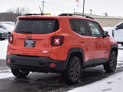 Used 2016 Jeep Renegade 75th Anniversary image 6