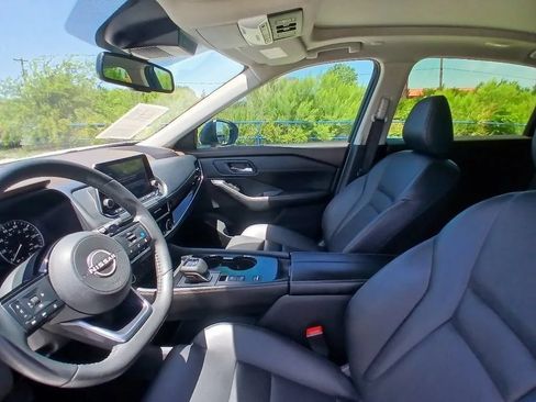 Used 2023 Nissan Rogue SL FWD image 14
