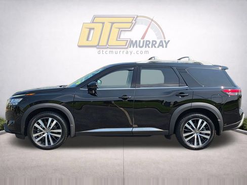 Used 2024 Nissan Pathfinder Platinum w/ Cargo Package AWD/4WD image 8