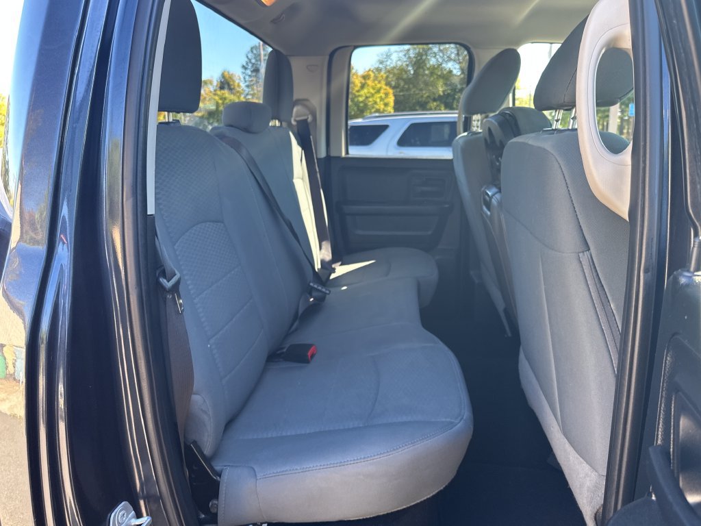 Used 2018 RAM 1500 Express w/ Express Value Package AWD/4WD image 22
