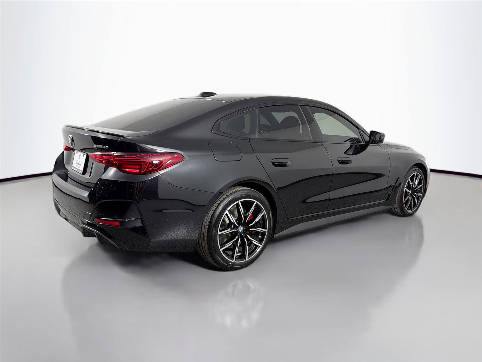 New 2026 BMW i4 xDrive40i w/ M Sport Package AWD/4WD image 9